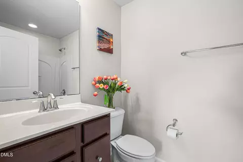 Bath - 84 Intuition Cir, Durham, NC 27705 photo 2 of 5