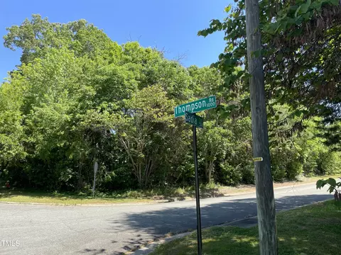 39 Thompson Rd, Graham, NC 27253