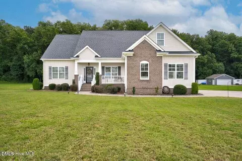 3883 Loop Rd, Nashville, NC 27856