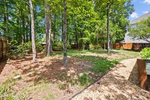 Exterior - 2614 Oleander Dr, Durham, NC 27703 photo 11 of 12
