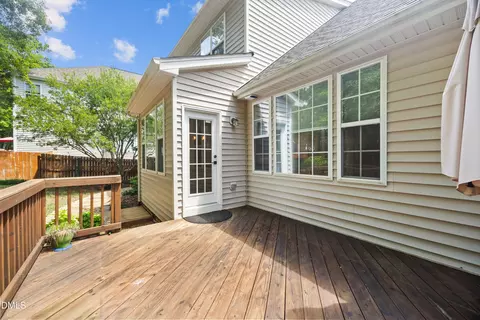 Exterior - 2614 Oleander Dr, Durham, NC 27703 photo 6 of 12
