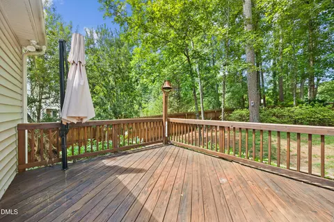 Exterior - 2614 Oleander Dr, Durham, NC 27703 photo 5 of 12