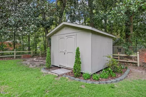 804 Chestnut Dr, Smithfield, NC 27577 photo 38