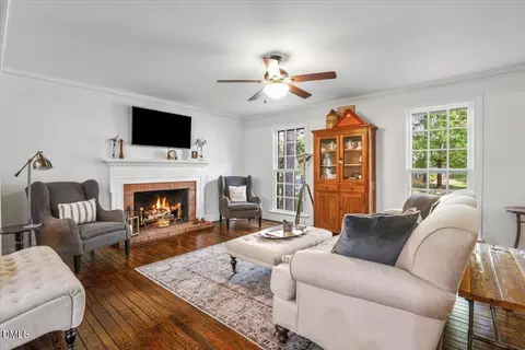 804 Chestnut Dr, Smithfield, NC 27577 photo 6