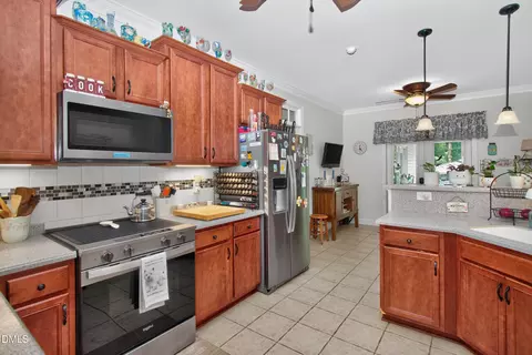 Kitchen - 62 Meredith Ct, Garner, NC 27529 photo 2 of 3