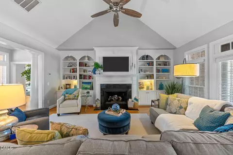 902 Mill Pointe Way, Elon, NC 27244 photo 4