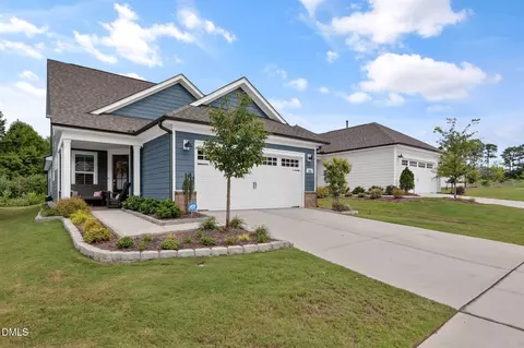 86 Shadowbrook Trl, Clayton, NC 27520