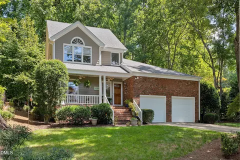 4800 Carteret Dr, Raleigh, NC 27612