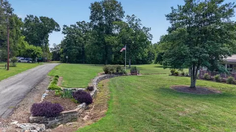 Exterior - 1070 8th St, Virgilina, VA 24598 photo 15 of 15