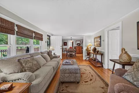 Living - 1070 8th St, Virgilina, VA 24598 photo 2 of 3