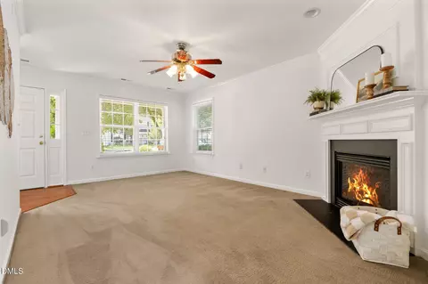 11 Epping Ct, Durham, NC 27703 photo 3