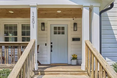 1201 Ivy St, Durham, NC 27701 photo 2