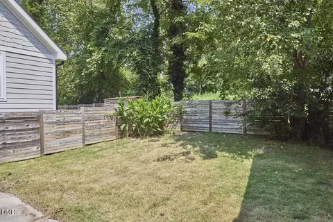 1201 Ivy St, Durham, NC 27701 photo 32