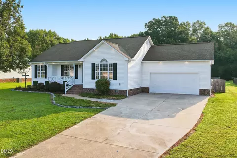 Exterior - 1217 Smith Rd, Smithfield, NC 27577 photo 2 of 7