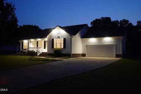 Exterior - 1217 Smith Rd, Smithfield, NC 27577 photo 3 of 9