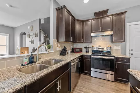 Kitchen - 53 Gemith Ct, Clayton, NC 27520 photo 3 of 5