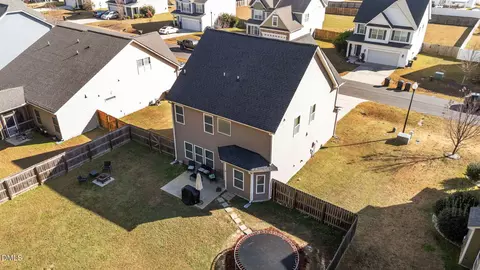 View/Area - 53 Gemith Ct, Clayton, NC 27520 photo 5 of 7