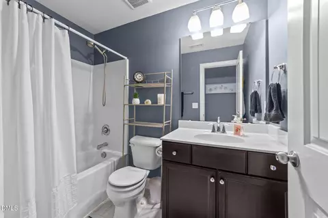 Bath - 53 Gemith Ct, Clayton, NC 27520 photo 3 of 3