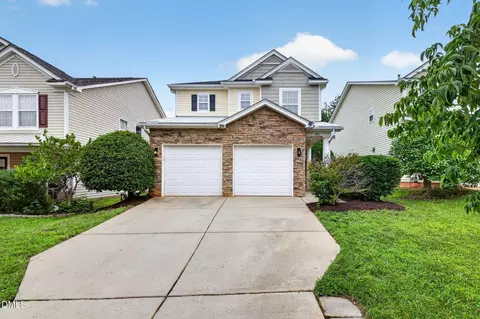 305 Palmdale Ct, Holly Springs, NC 27540