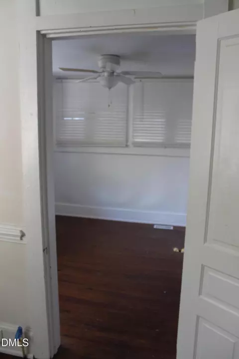 Bedroom - 213 S Fifth St, Smithfield, NC 27577 photo 5 of 7