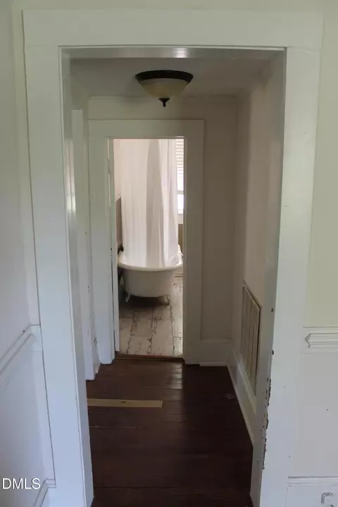 Entry Way - 213 S Fifth St, Smithfield, NC 27577 photo 1 of 1