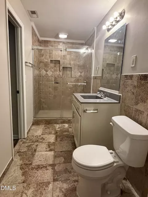 5314 Hadrian Dr, Durham, NC 27703 photo 6