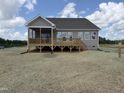 18 Rustic Woods Ct, Angier, NC 27501 photo 4