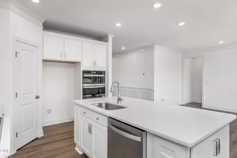 Kitchen - 18 Rustic Woods Ct, Angier, NC 27501 photo 4 of 5