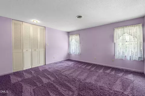 Bedroom - 114 Castle Cir, Smithfield, NC 27577 photo 1 of 4