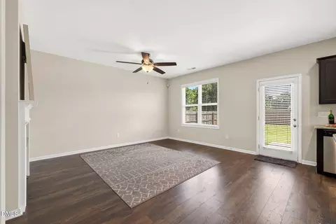 Living - 214 Sunfish St, Smithfield, NC 27577 photo 2 of 2