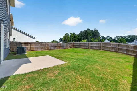 Exterior - 214 Sunfish St, Smithfield, NC 27577 photo 3 of 7