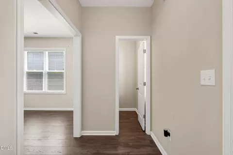 Entry Way - 214 Sunfish St, Smithfield, NC 27577 photo 1 of 6