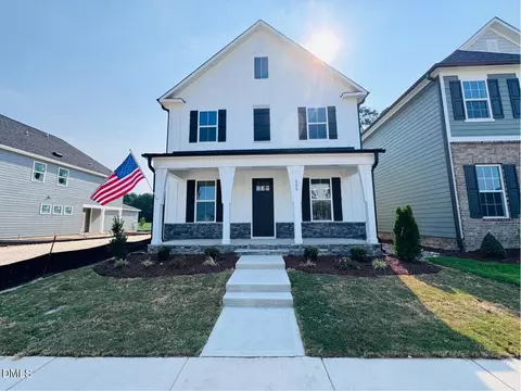 808 Carpet Grass Ave, Knightdale, NC 27545