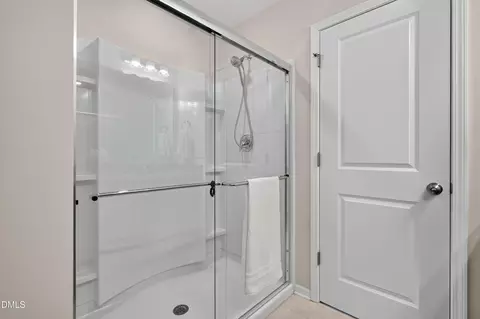 Bath - 217 Lafferty St, Durham, NC 27703 photo 3 of 4