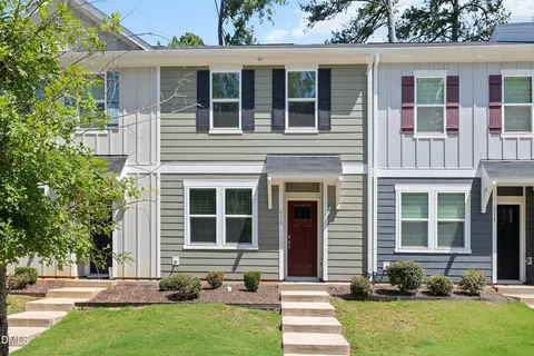 513 Hacksaw Trl, Raleigh, NC 27610