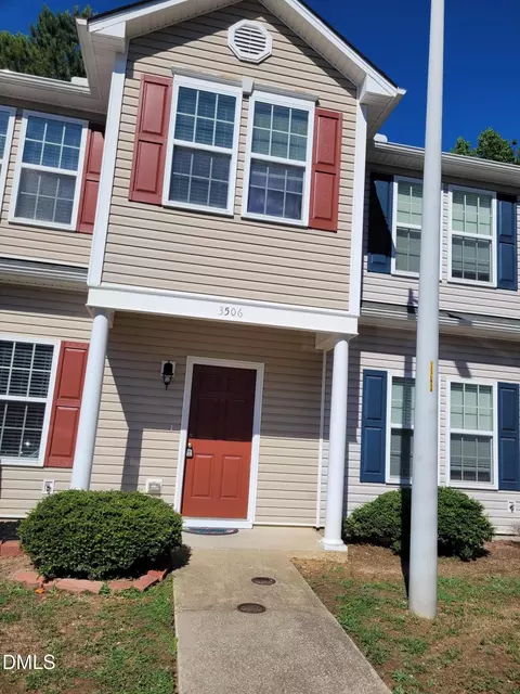 3506 Midway Island Ct, Raleigh, NC 27610