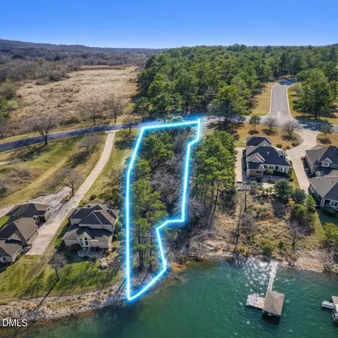 3305 Lake Pointe Dr, Belmont, NC 28012
