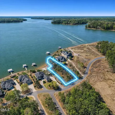 3305 Lake Pointe Dr, Belmont, NC 28012