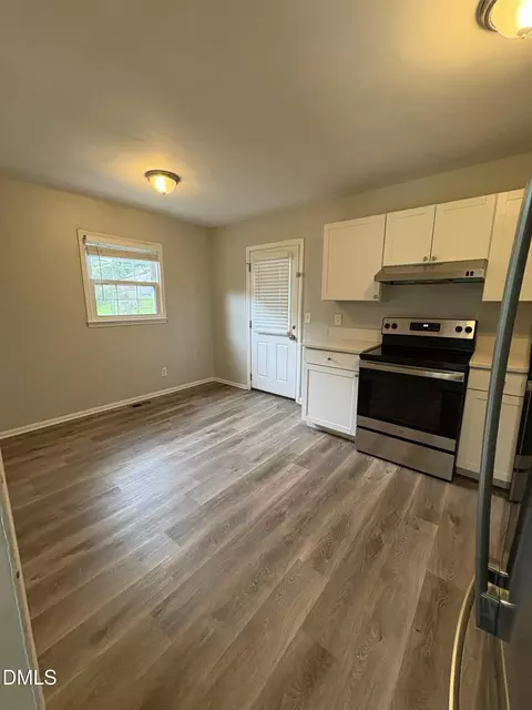 802 Springdale Dr, Durham, NC 27707 photo 5