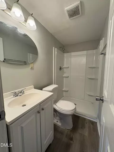 802 Springdale Dr, Durham, NC 27707 photo 4