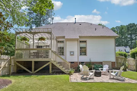 Exterior - 300 Burnt Pine Ct, Apex, NC 27502 photo 14 of 21