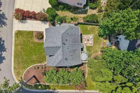 View/Area - 300 Burnt Pine Ct, Apex, NC 27502 photo 5 of 7