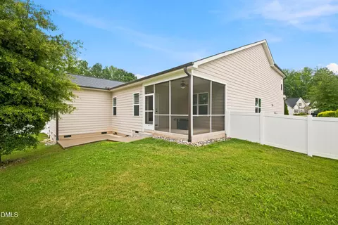 Exterior - 109 Dandy Flush Ct, Garner, NC 27529 photo 7 of 8