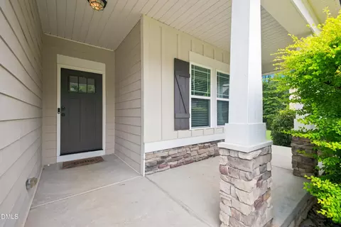 Exterior - 109 Dandy Flush Ct, Garner, NC 27529 photo 4 of 8