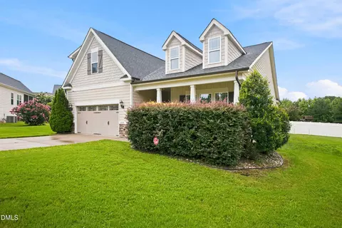 Exterior - 109 Dandy Flush Ct, Garner, NC 27529 photo 3 of 8