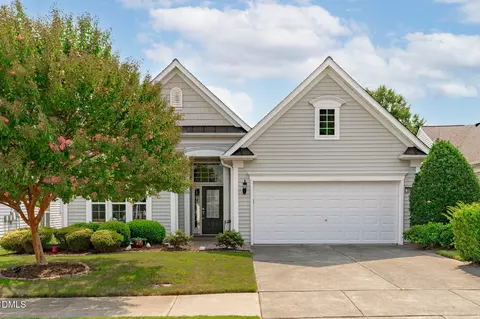 505 Garendon Dr, Cary, NC 27519