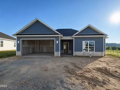 39 Emily Gardens Drive Apt Dr #(86), Selma, NC 27576