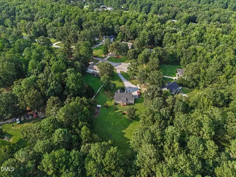 492 Tomahawk Dr, Clayton, NC 27520 photo 34