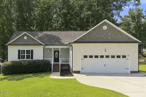 14 Springmoor Dr, Angier, NC 27501 photo 3