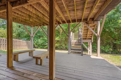 Exterior - 901 S Bend Dr, Durham, NC 27713 photo 7 of 13